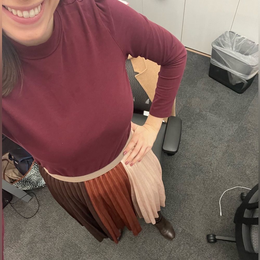 Chicwish Colorblocked Midi Skirt size M
